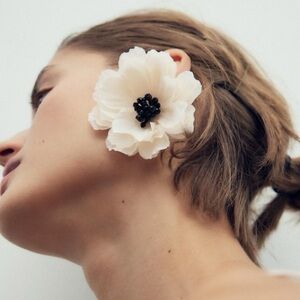 Zara Woven Flower Beaded Earrings